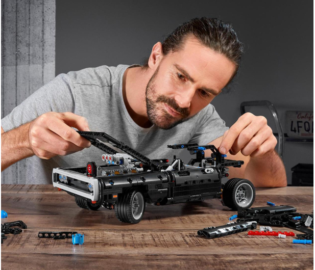 LEGO Technic 42111 Dom's Dodge Charger - 560416 - zdjęcie 6